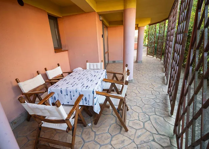 The Family Courtyard - Very Large 2bd By Flat Manаger 아파트