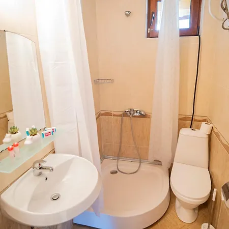 The Family Courtyard - Very Large 2bd By Flat Manаger Apartmán Ravda